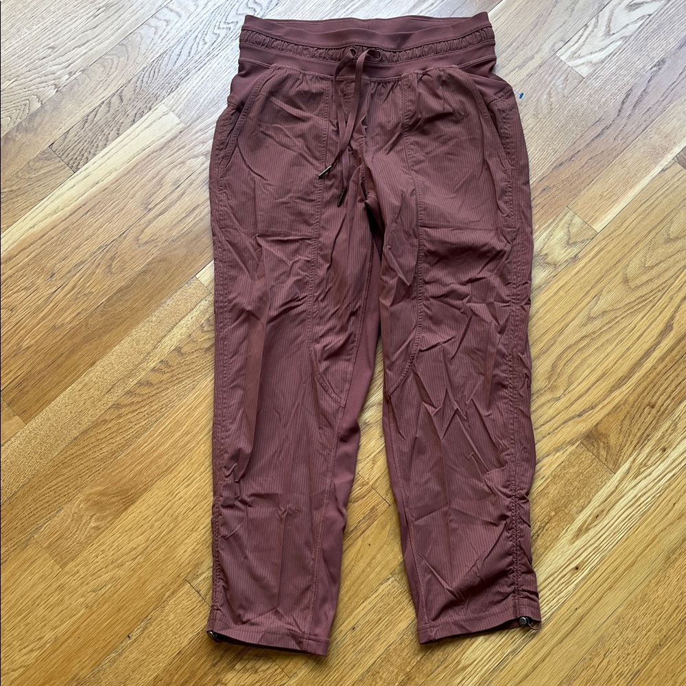 Lululemon Dance Studio CropTerracotta Size 6